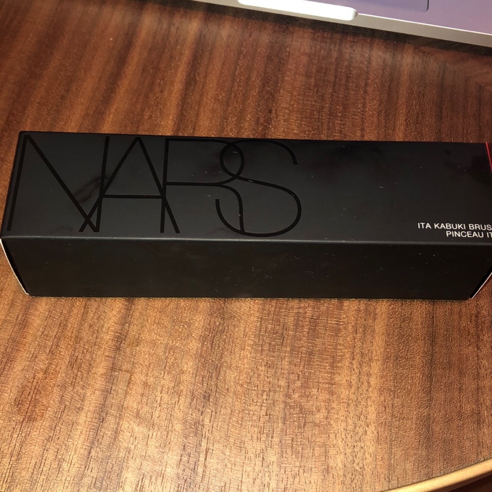 NARS ITA KABUKI BRUSH